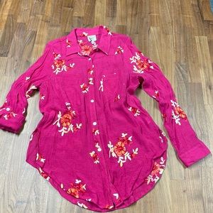 Fig and Flower Embroidered Blouse